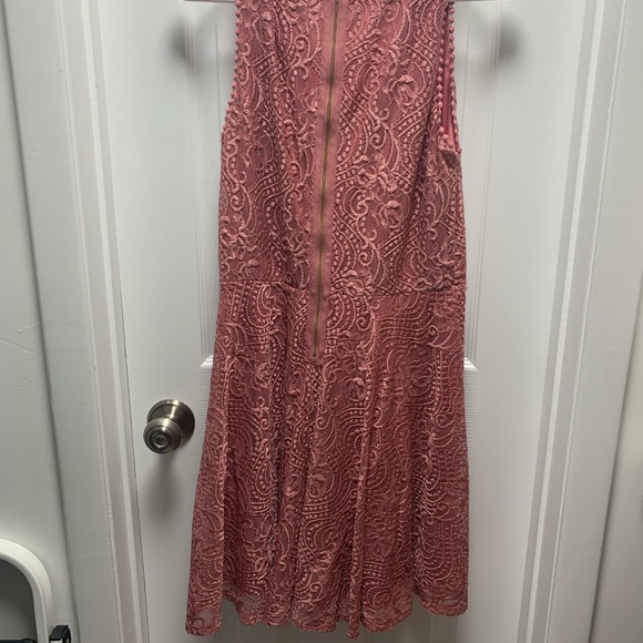 Francesca’s pink dress - Picture 2 of 3